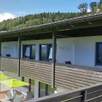 Bayvista Mit Balkon Und Bergblick By Interhome *
