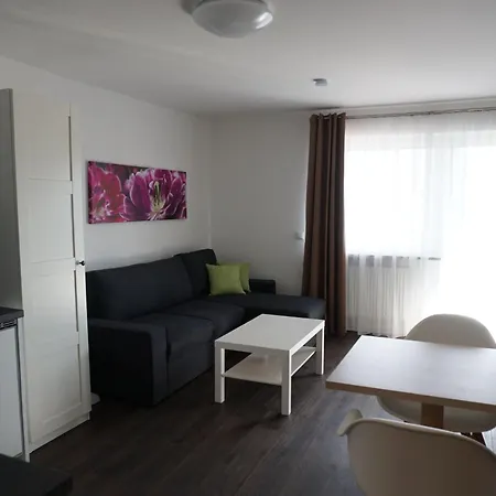 Bayvista Mit Balkon Und Bergblick By Interhome *