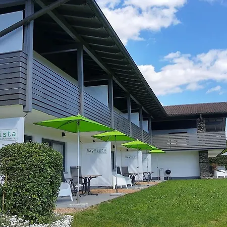 Bayvista Mit Balkon Und Bergblick By Interhome
